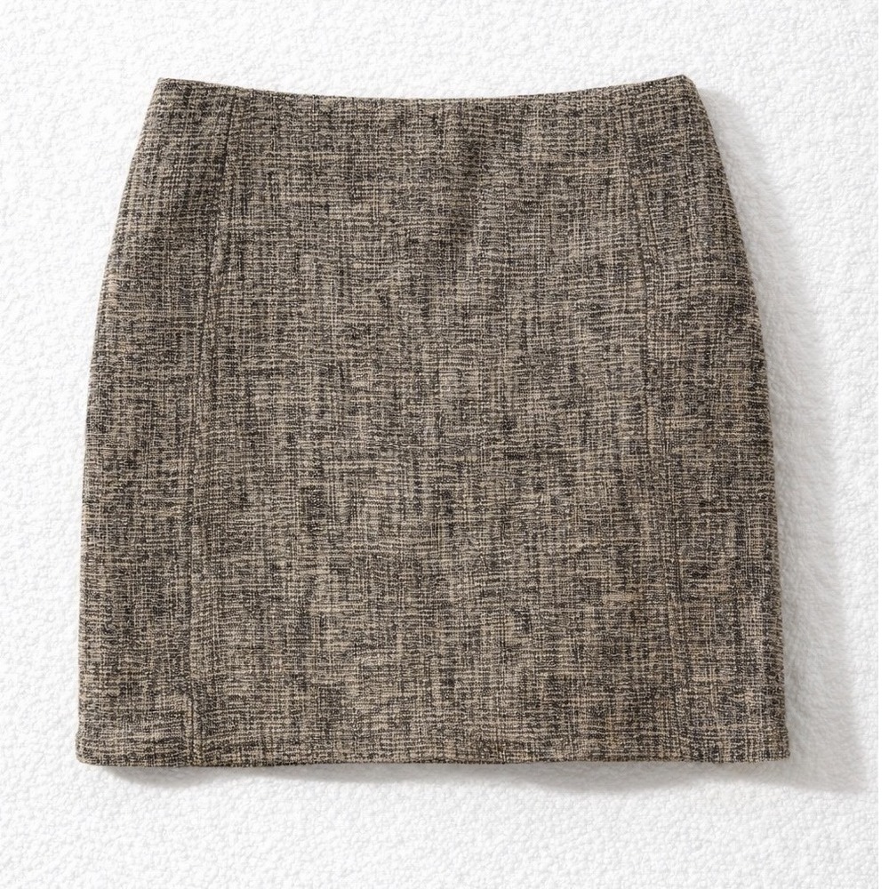 LOFT Brown Tan Tweed Textured Mini Skirt Petite Size 0P Hidden Back Zip Lining
